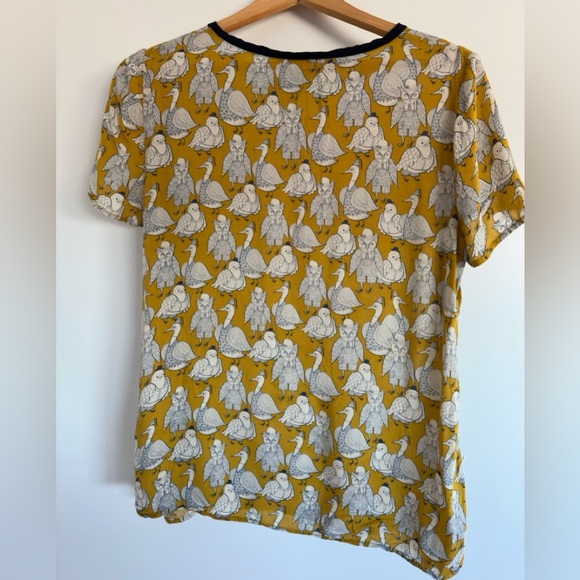 Maeve Yellow Bird Print Short Sleeve Tee shirt Blouse Anthropologie - Picture 6 of 8